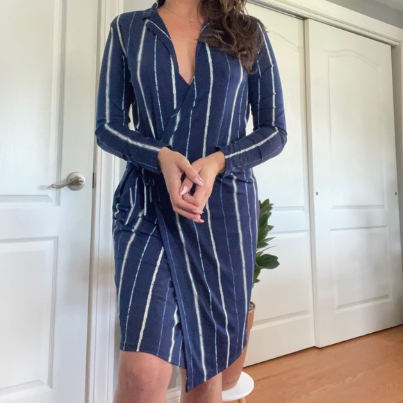 H by Halston Blue Wrap Dress Size Small - Picture 1 of 3